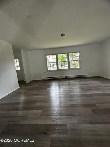 1042 Aberdeen Drive Lakewood NJ 08701