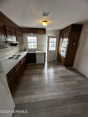 1042 Aberdeen Drive Lakewood NJ 08701