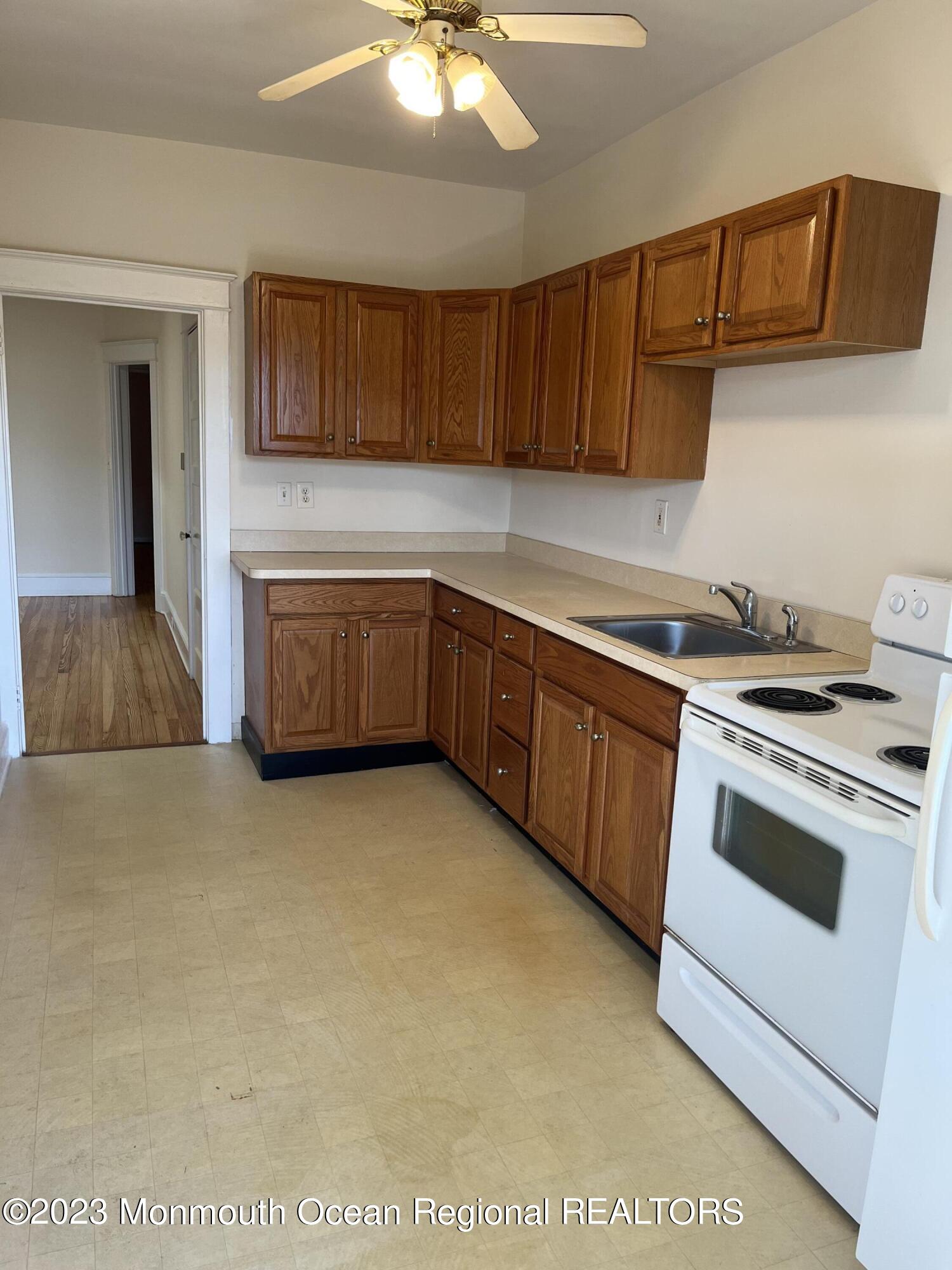 1214 3rd Avenue Spring Lake NJ 07762