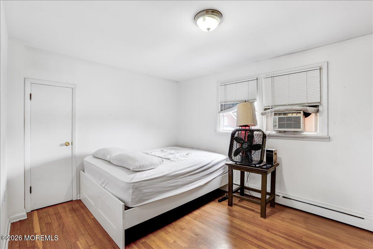 52 Saint Ann Street Carteret NJ 07008