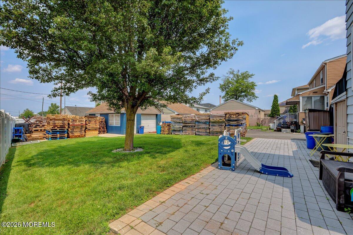 52 Saint Ann Street Carteret NJ 07008