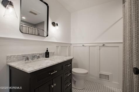 60 Brookside Lane Little Silver NJ 07739