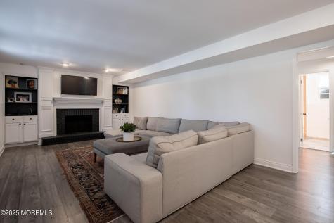 60 Brookside Lane Little Silver NJ 07739