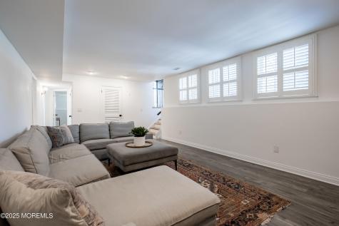 60 Brookside Lane Little Silver NJ 07739