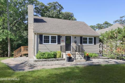38 Swimming River Road Lincroft NJ 07738
