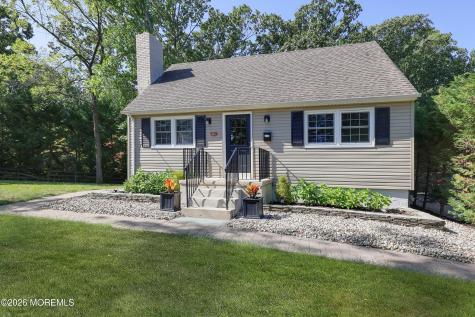38 Swimming River Road Lincroft NJ 07738