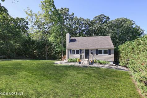 38 Swimming River Road Lincroft NJ 07738