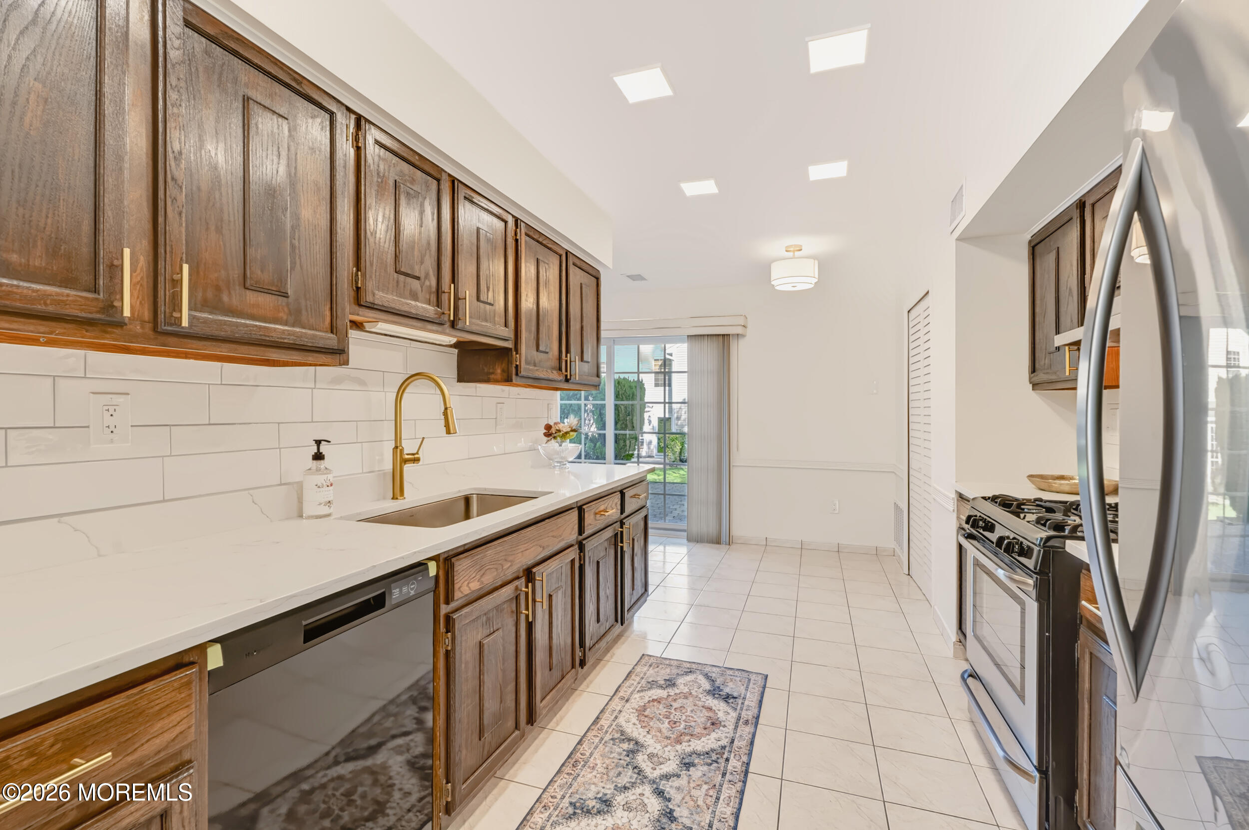 224 Franklin Place Morganville NJ 07751