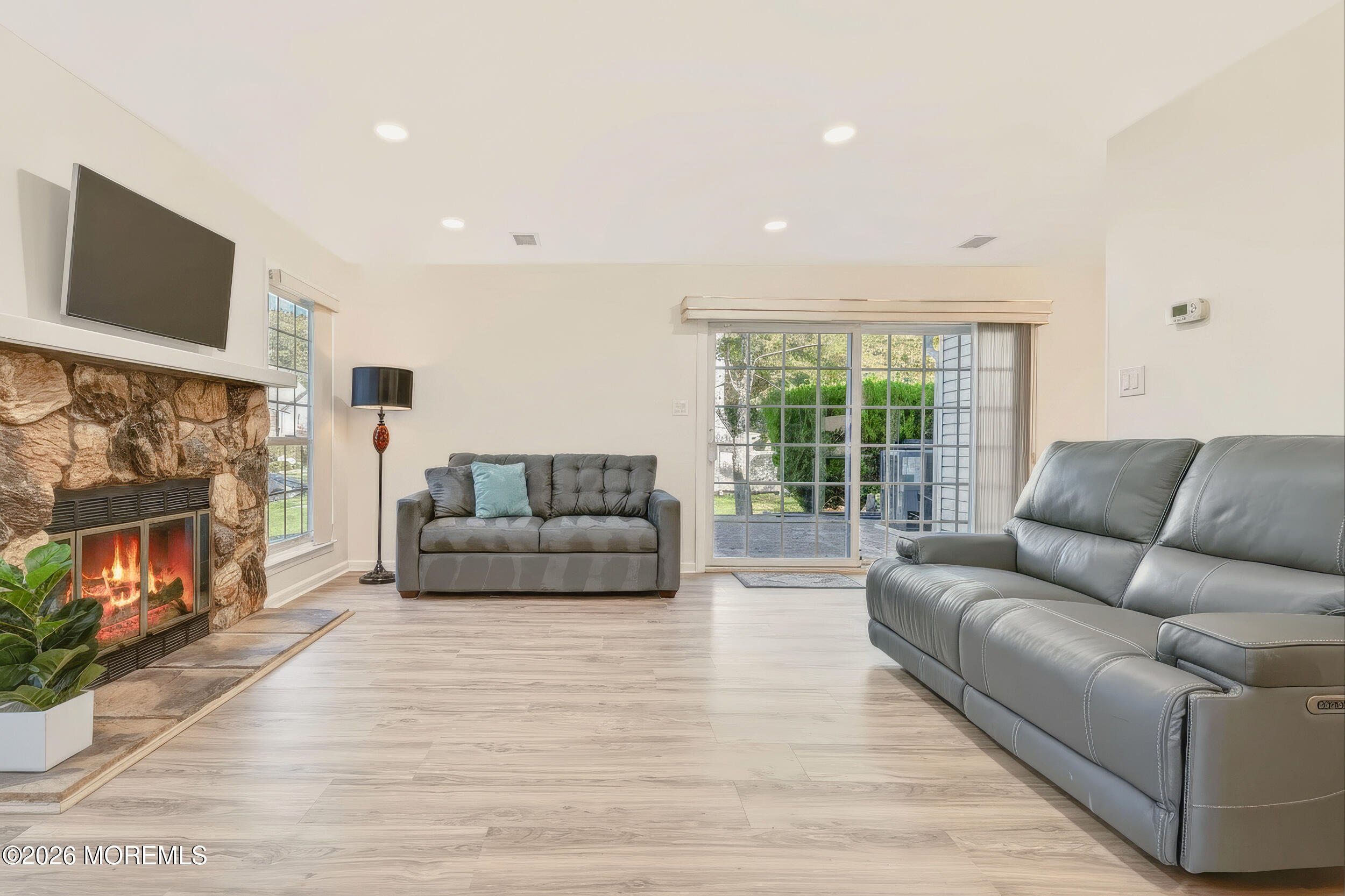 224 Franklin Place Morganville NJ 07751