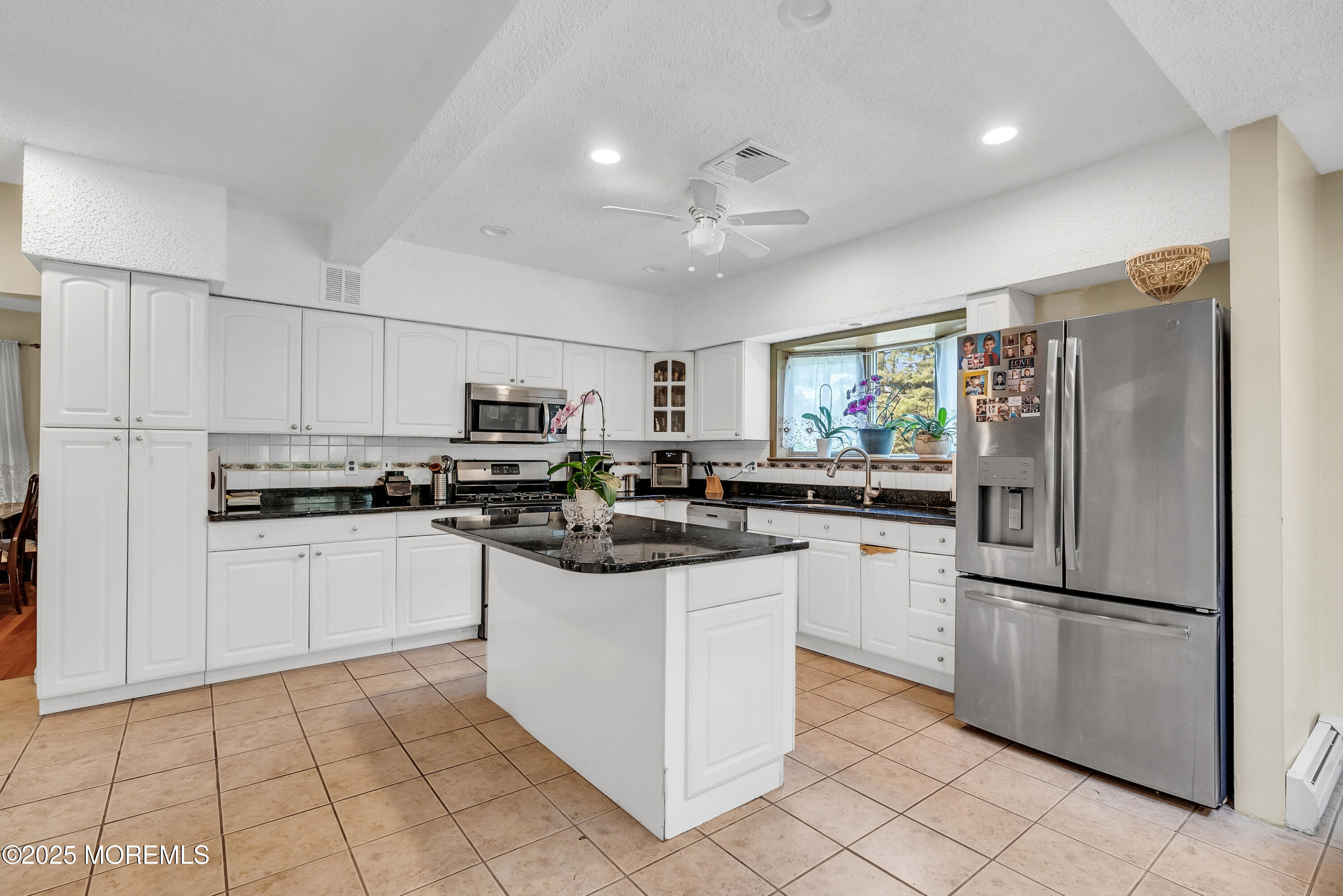 29 Woodrow Street Oakhurst NJ 07755