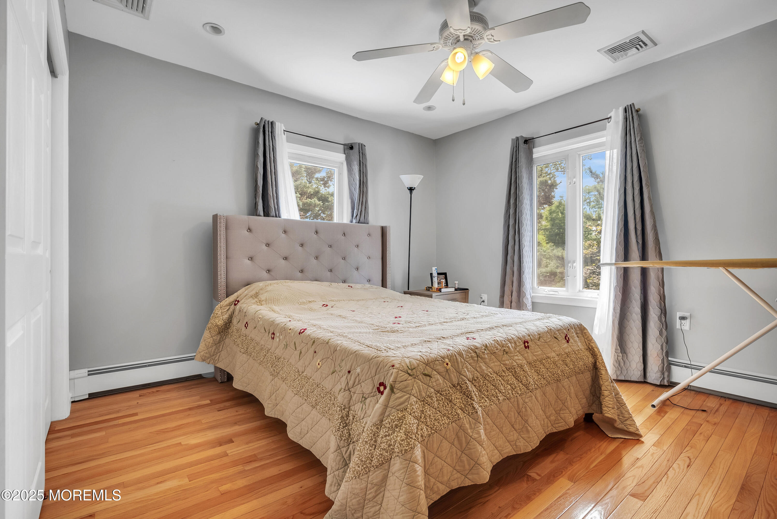 29 Woodrow Street Oakhurst NJ 07755