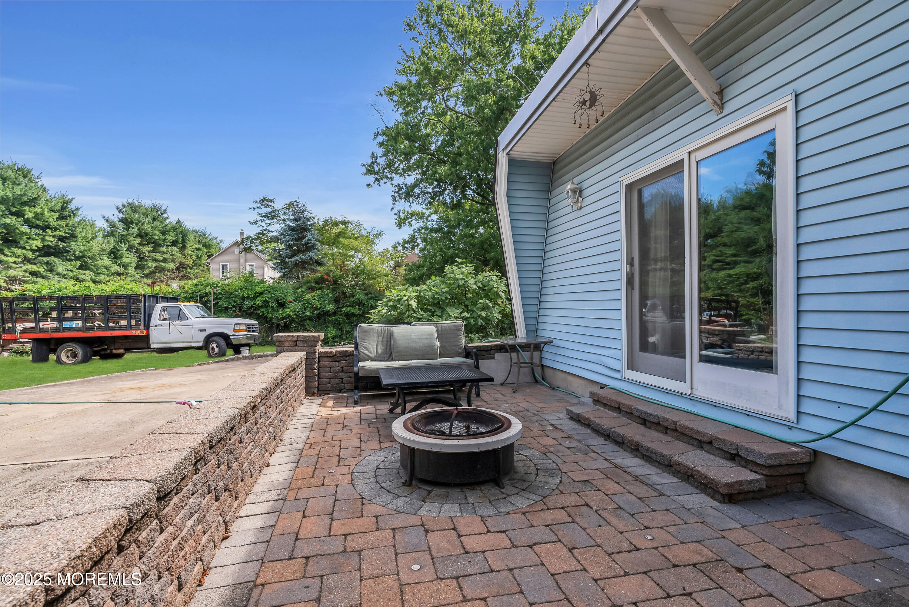29 Woodrow Street Oakhurst NJ 07755