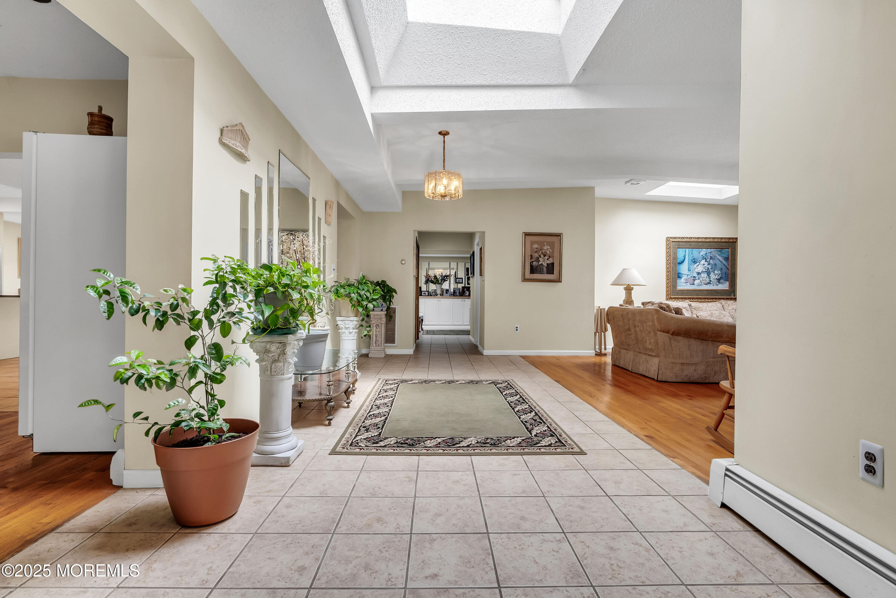 29 Woodrow Street Oakhurst NJ 07755