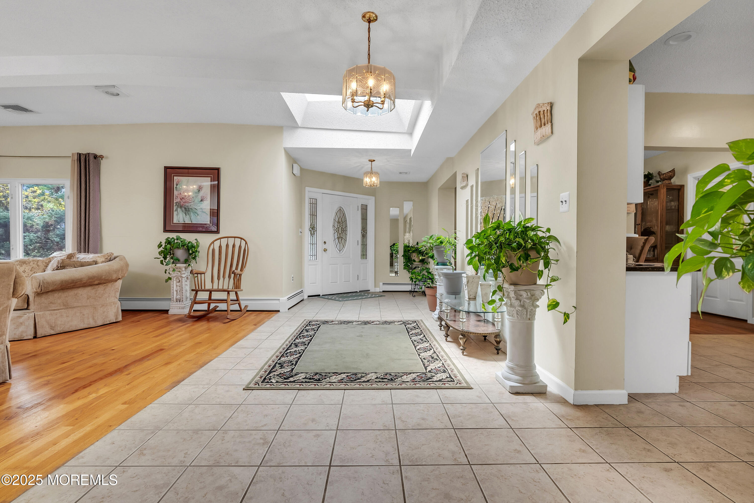 29 Woodrow Street Oakhurst NJ 07755