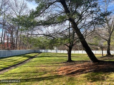 116 Wellington Court Manalapan NJ 07726