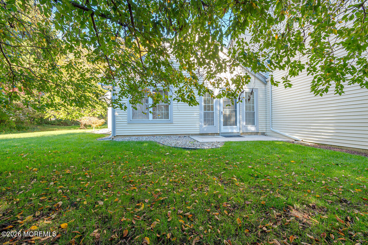 81 Poplar Place Freehold NJ 07728