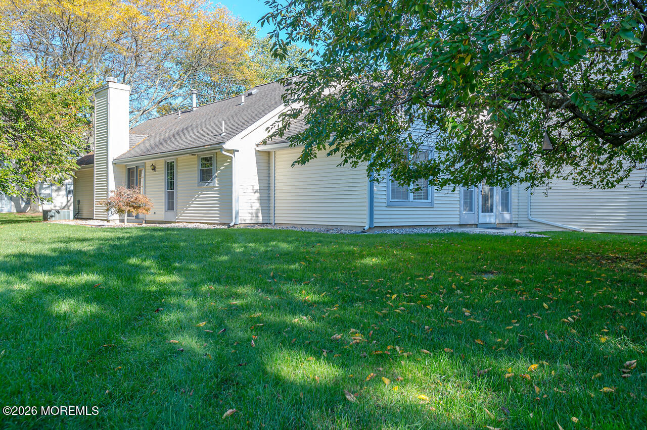 81 Poplar Place Freehold NJ 07728
