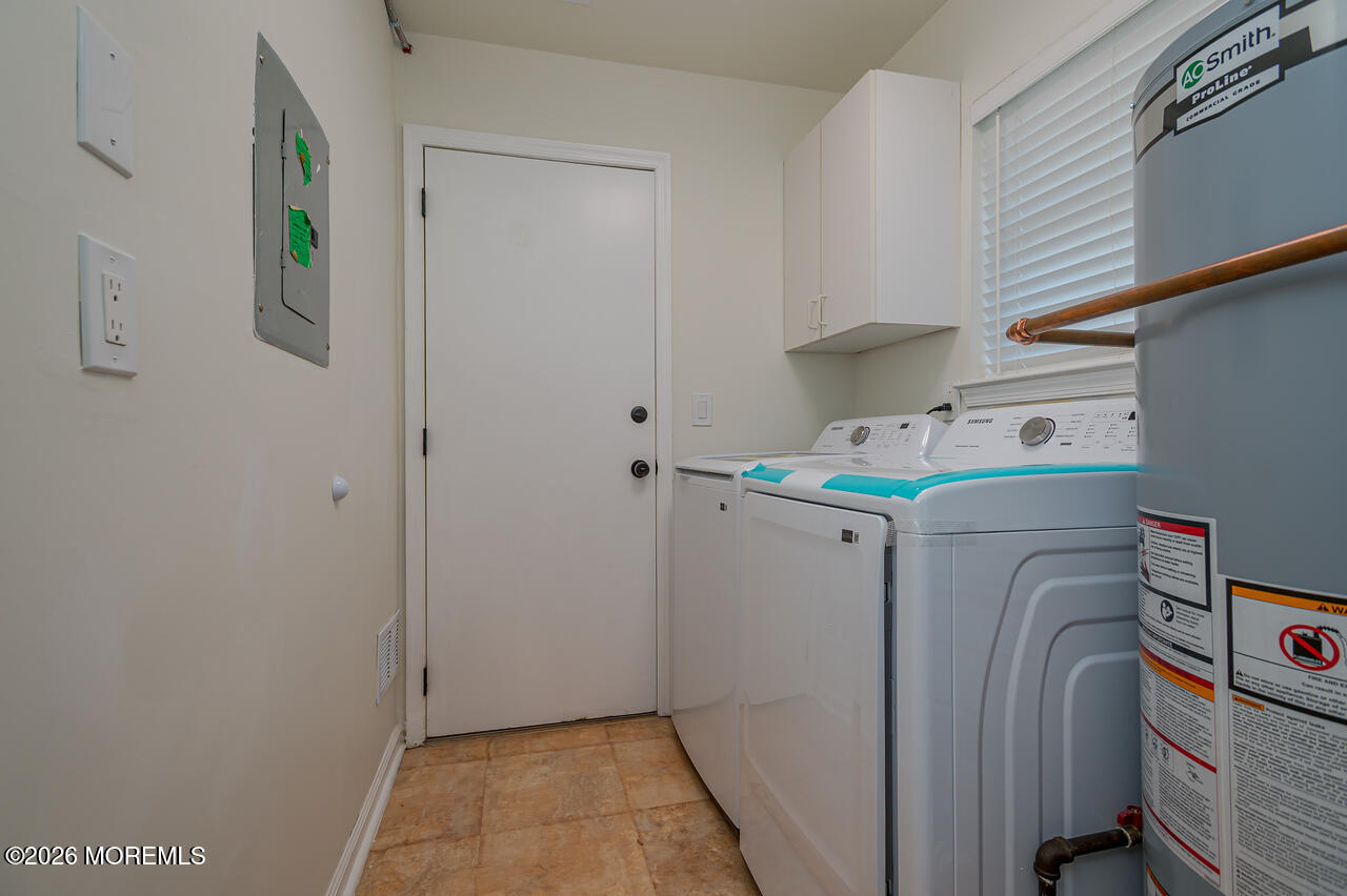 81 Poplar Place Freehold NJ 07728