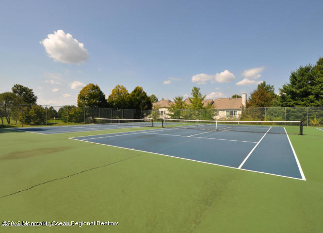 81 Poplar Place Freehold NJ 07728