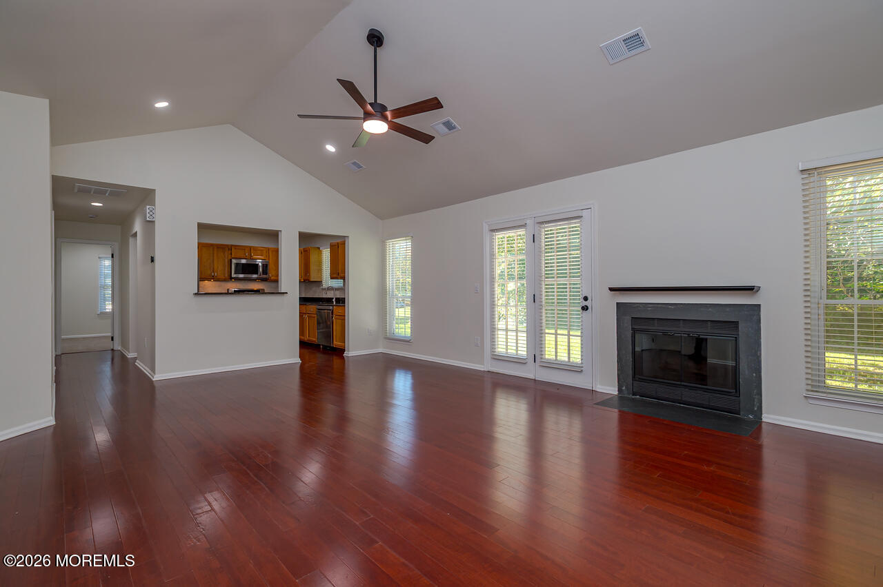 81 Poplar Place Freehold NJ 07728