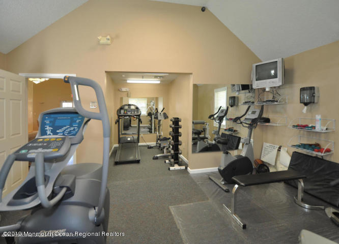 81 Poplar Place Freehold NJ 07728
