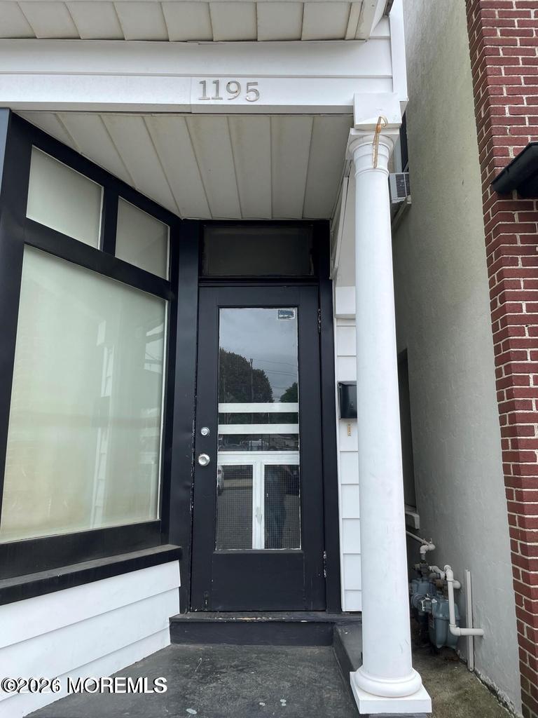 1195 Lincoln Square Long Branch NJ 07740