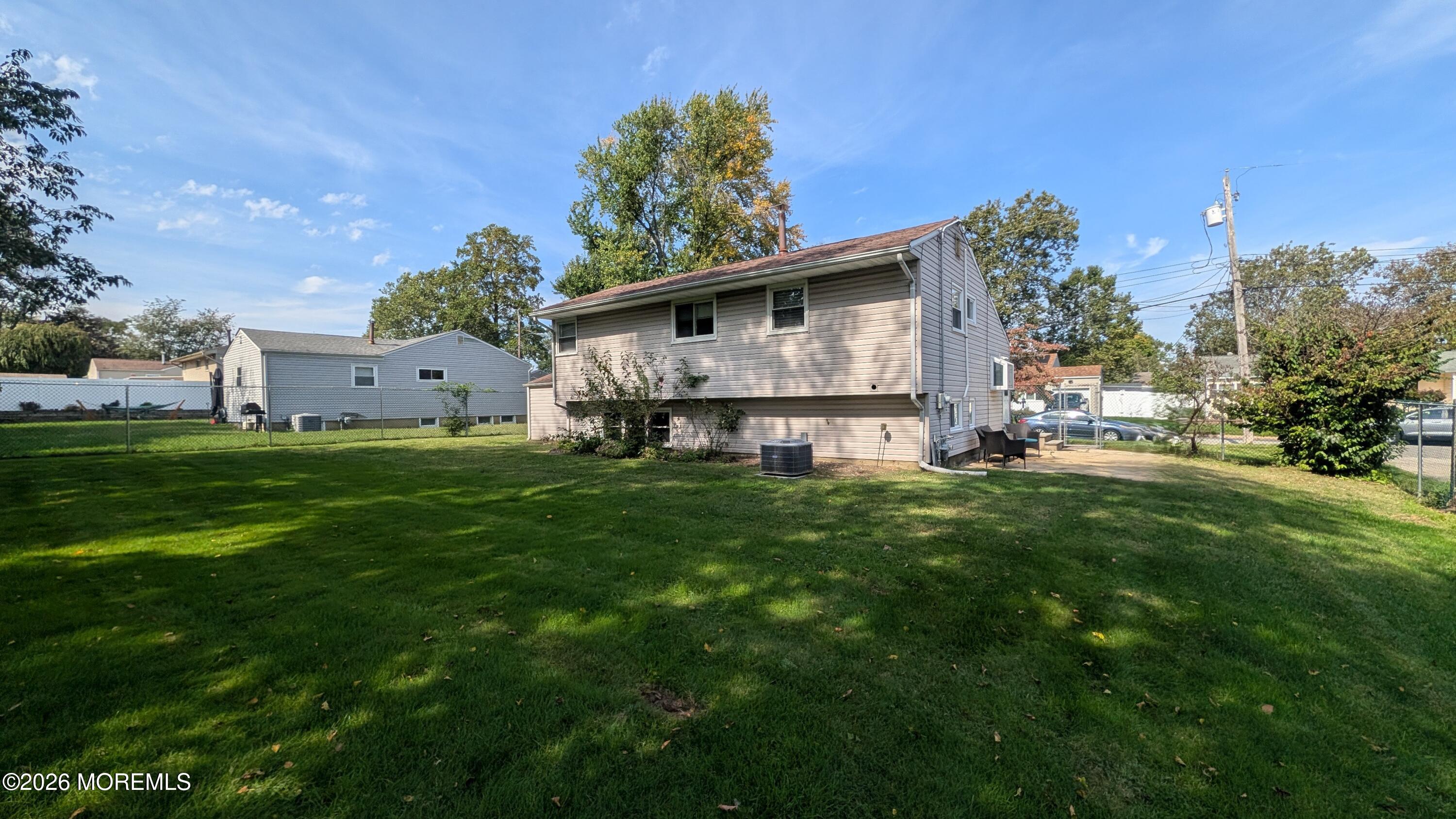 13 Fairview Lane Hazlet NJ 07730