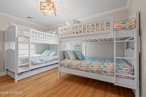 5 Shrewsbury Way Sea Bright NJ 07760
