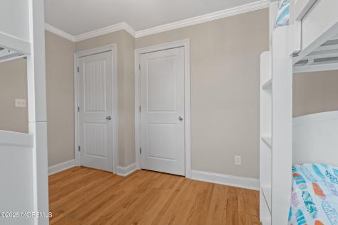 5 Shrewsbury Way Sea Bright NJ 07760