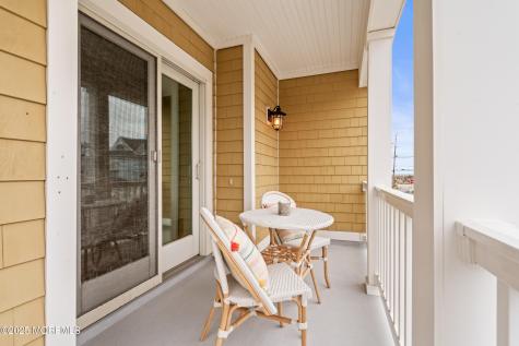 5 Shrewsbury Way Sea Bright NJ 07760