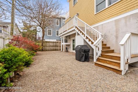 5 Shrewsbury Way Sea Bright NJ 07760