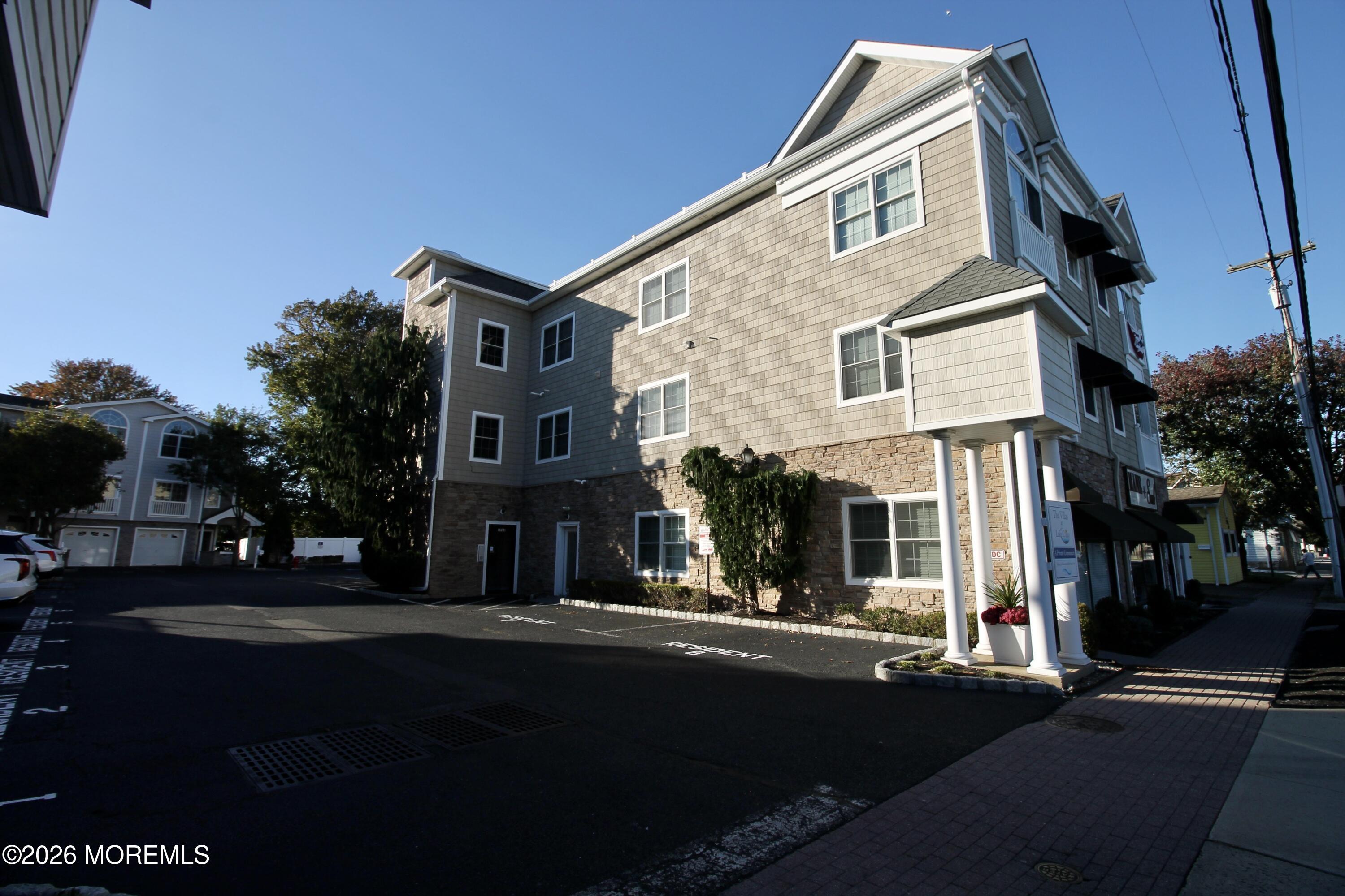 1713 Main Street Lake Como NJ 07719