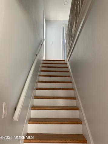 421 W Lincoln Avenue Oakhurst NJ 07755