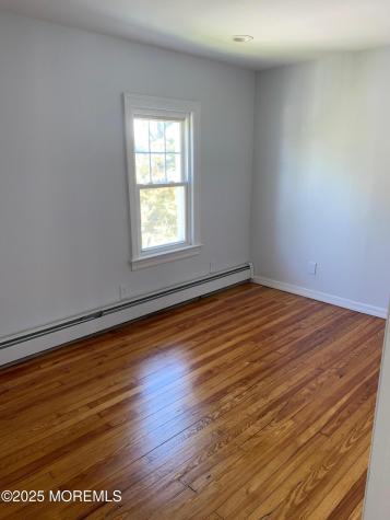 421 W Lincoln Avenue Oakhurst NJ 07755