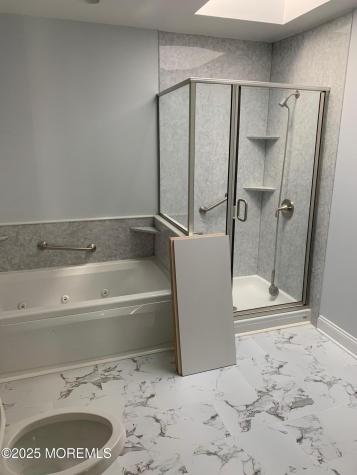 421 W Lincoln Avenue Oakhurst NJ 07755