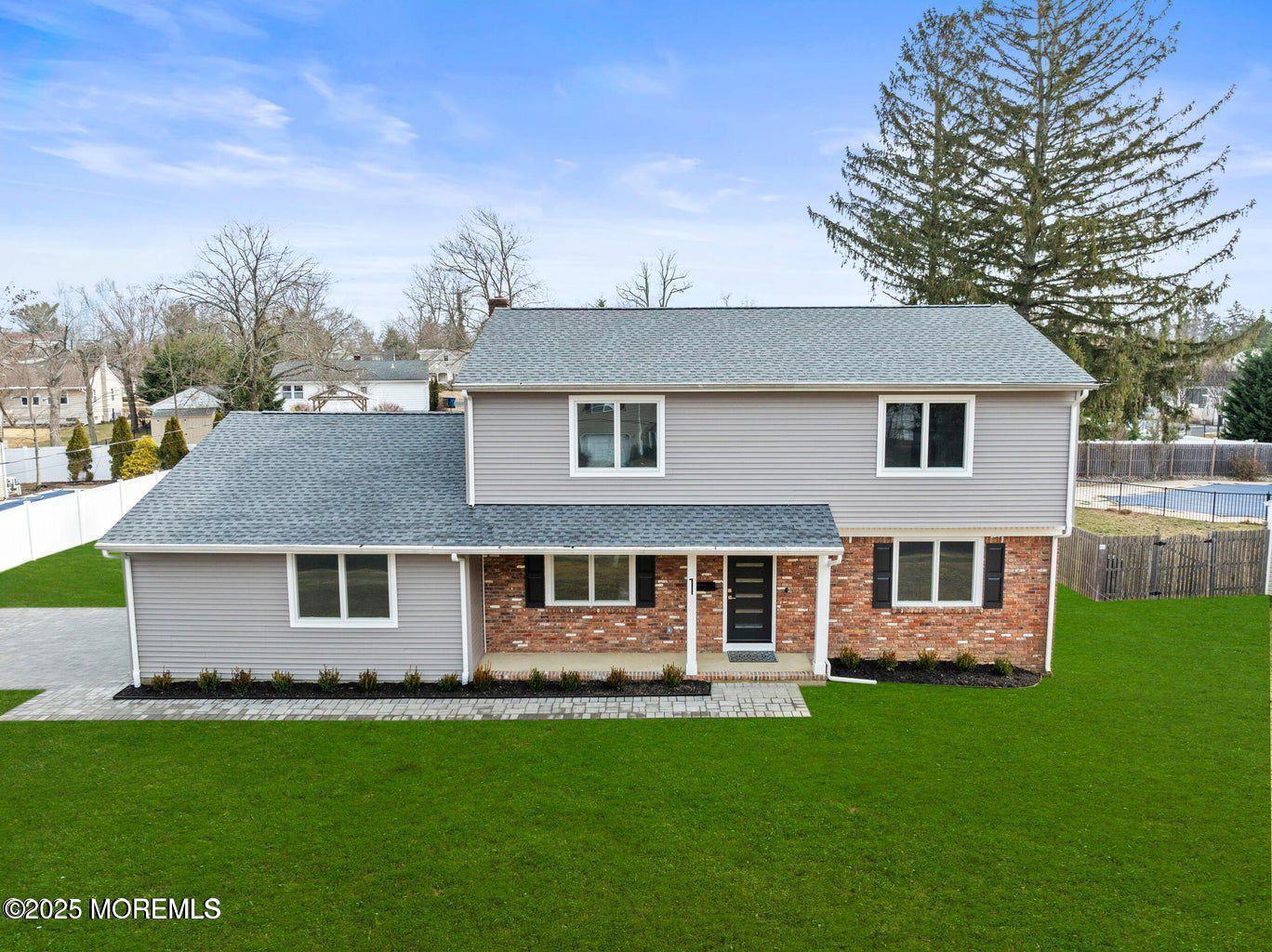 1 Robin Drive Oakhurst NJ 07755