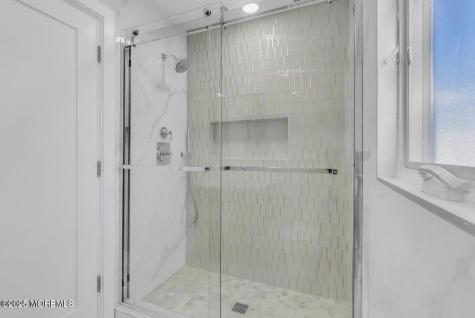 1 Robin Drive Oakhurst NJ 07755