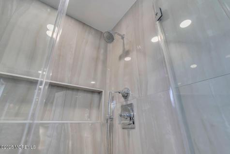 1 Robin Drive Oakhurst NJ 07755
