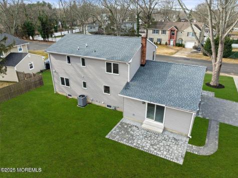 1 Robin Drive Oakhurst NJ 07755