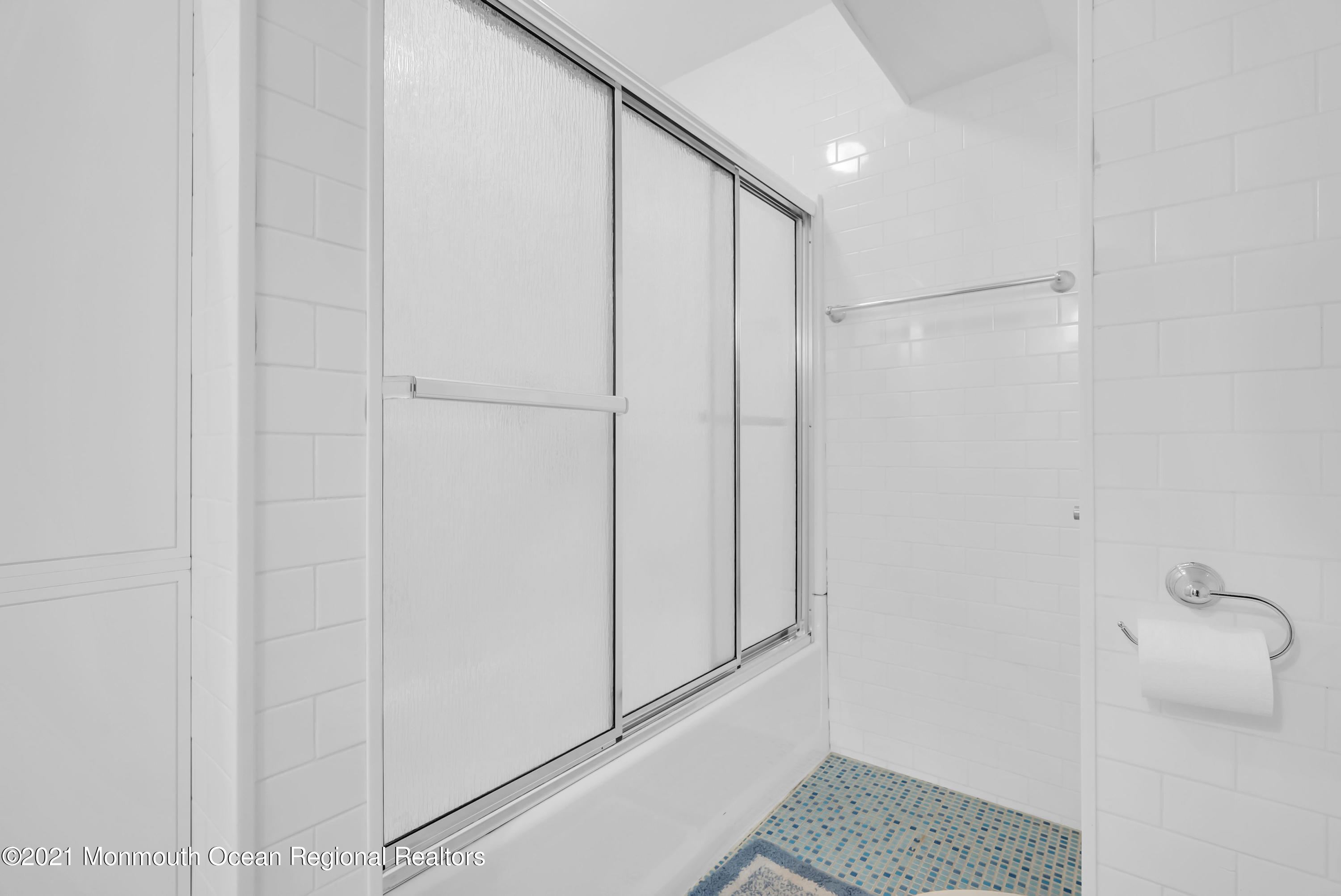 45 Roslyn Court Long Branch NJ 07740