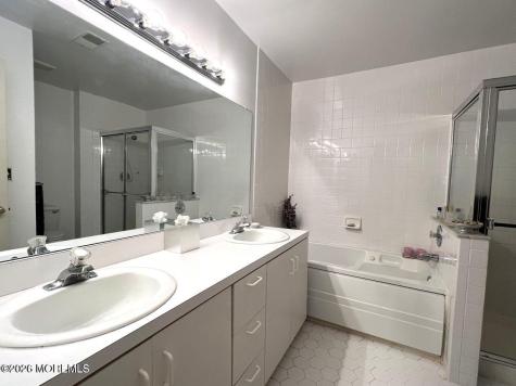92 Winthrop Road Monroe NJ 08831