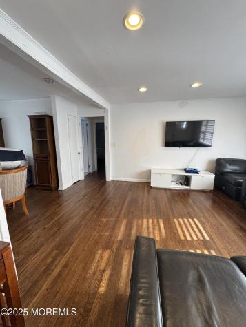 259 Garfield Avenue Oakhurst NJ 07755