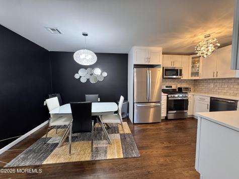 8 Palm Springs Court Toms River NJ 08753