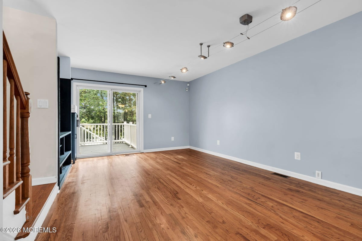 9 Gull Way Keyport NJ 07735