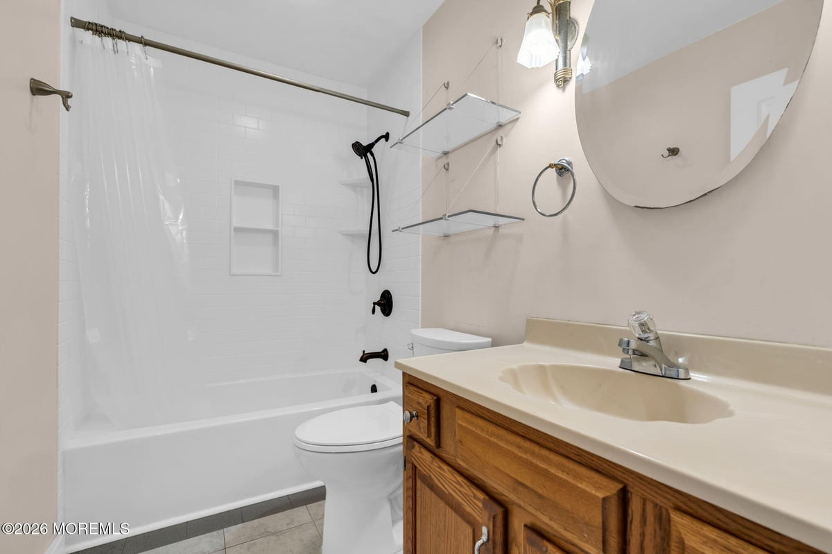 9 Gull Way Keyport NJ 07735