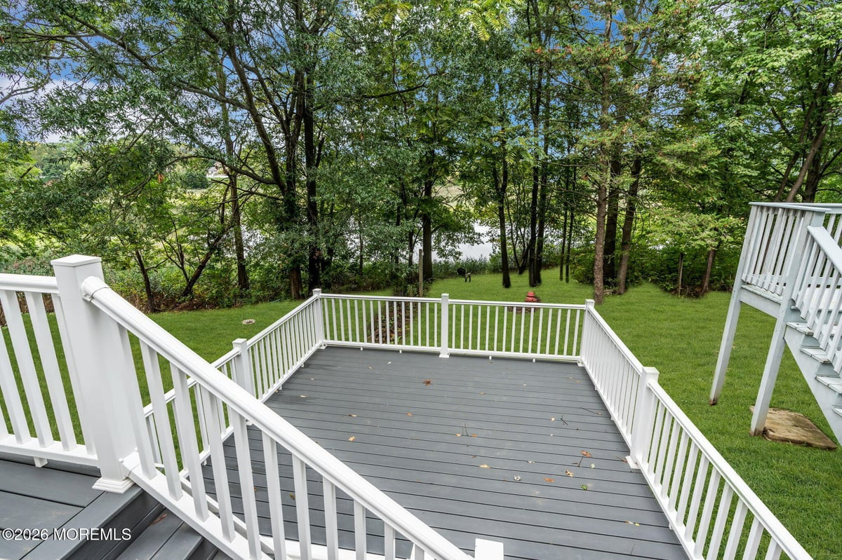 9 Gull Way Keyport NJ 07735
