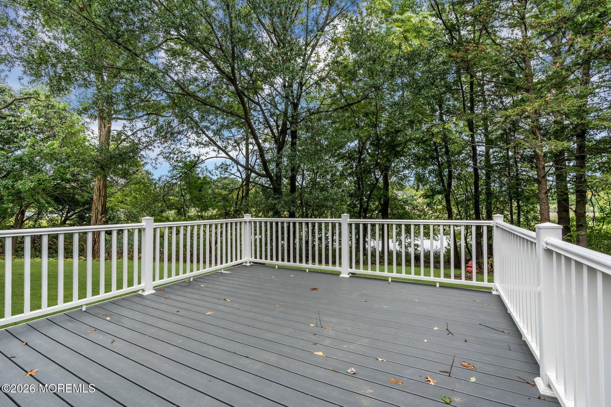 9 Gull Way Keyport NJ 07735