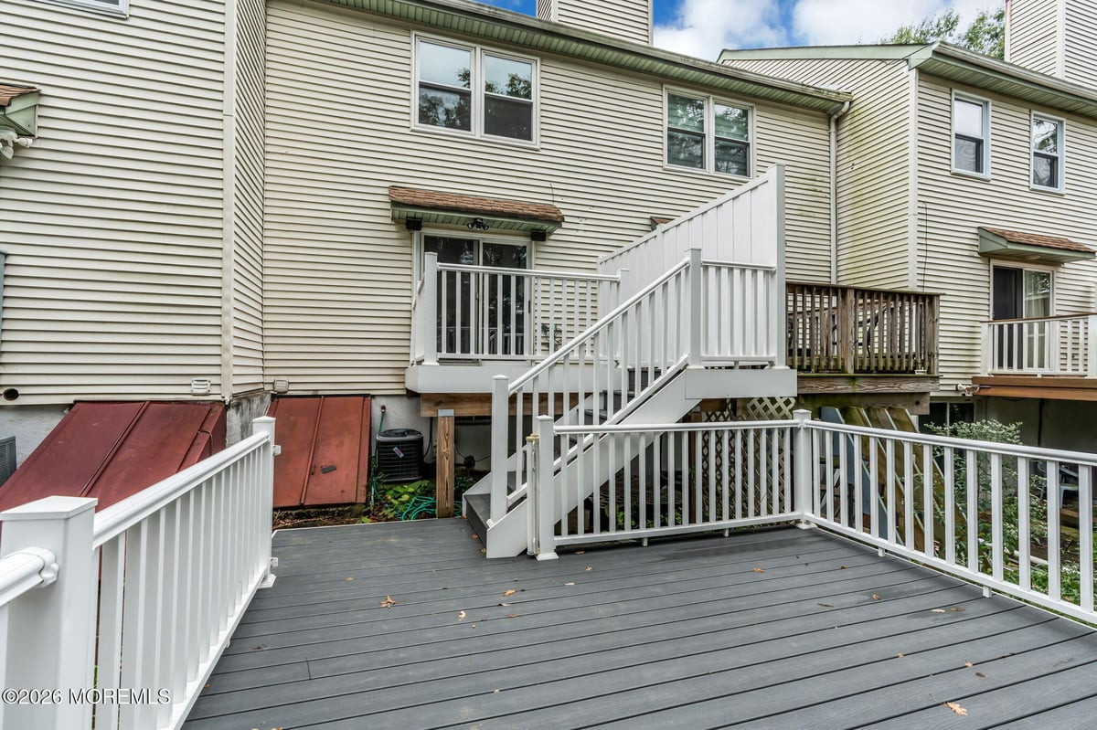 9 Gull Way Keyport NJ 07735
