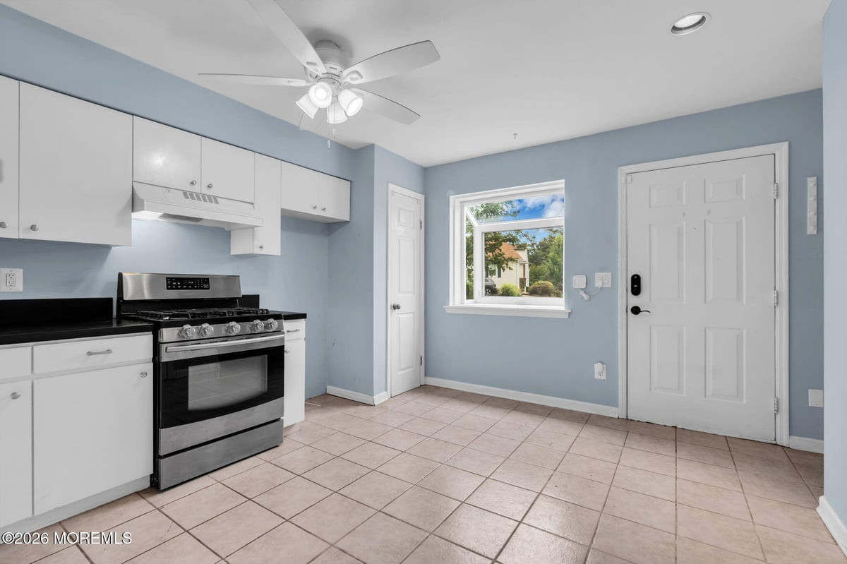 9 Gull Way Keyport NJ 07735