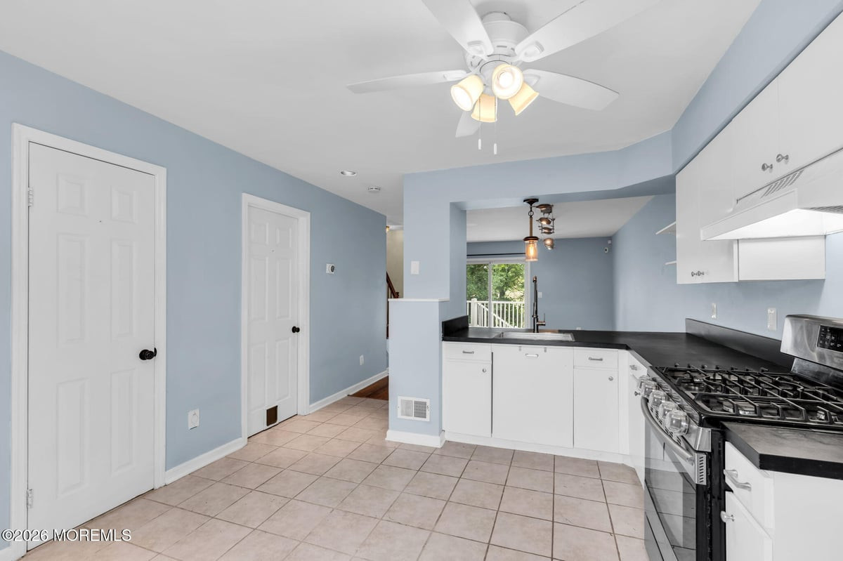 9 Gull Way Keyport NJ 07735